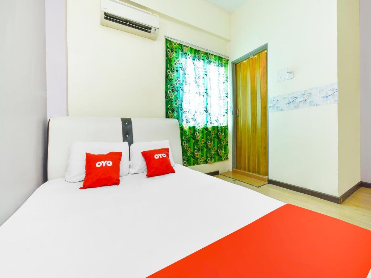 Spot On 90477 Hotel Kl2Fighter Malacca Buitenkant foto