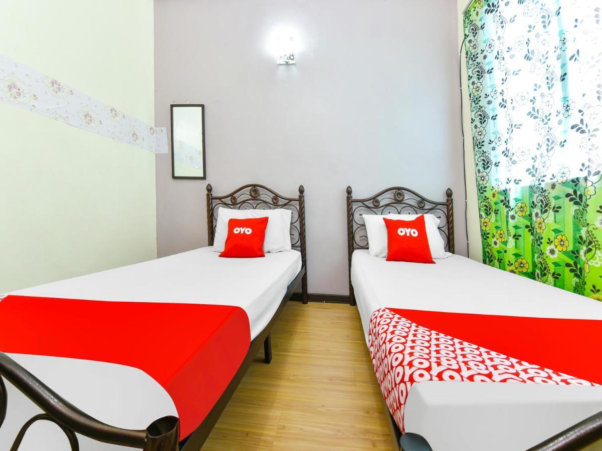 Spot On 90477 Hotel Kl2Fighter Malacca Buitenkant foto